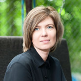 Елена Петреску