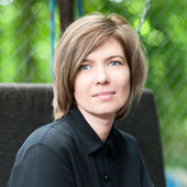 Елена Петреску