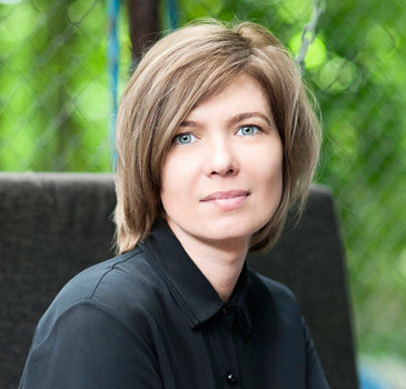 Елена Петреску